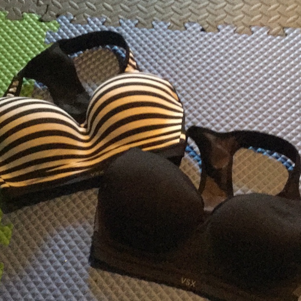 2 VSX Sports Bras